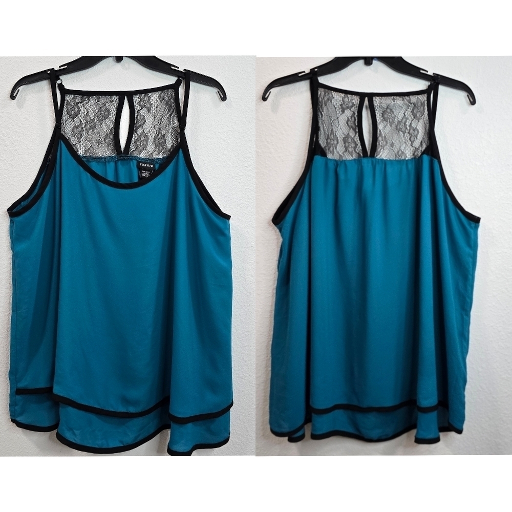 Torrid Shirt Womens Size XL Blue Sleeveless Lace Back Tank Top Flowy Whimsy.